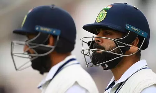 തകർന്നടിഞ്ഞ് ​​മുൻനിര ബാറ്റിങ്​; ഇന്ത്യക്ക്​ നെഞ്ചിടിക്കുന്നു