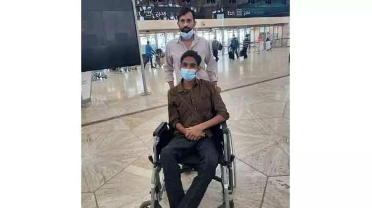 വാഹനാപകടത്തിൽ ഗുരുതര പരിക്കേറ്റ കൊല്ലം സ്വദേശിയെ നാട്ടിലെത്തിച്ചു വാഹനാപകടത്തിൽ ഗുരുതര പരിക്കേറ്റ കൊല്ലം സ്വദേശിയെ നാട്ടിലെത്തിച്ചു