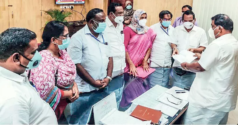 മഞ്ചേരിയിൽ സ്​റ്റേഷൻ മാസ്​റ്റർ ഓഫിസ് പുനരാരംഭിക്കും –മന്ത്രി