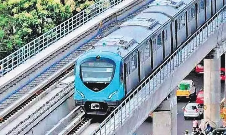 മെട്രോ യാത്രക്കാർ ശ്രദ്ധിക്കുക മെട്രോ യാത്രക്കാർ ശ്രദ്ധിക്കുക