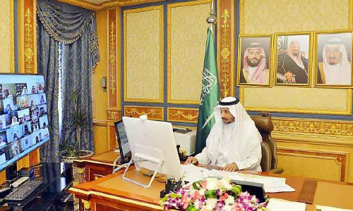 ന​മ​സ്​​കാ​ര​സ​മ​യ​ത്തെ ക​ട​യ​ട​ക്ക​ൽ: ​ ശൂ​റാ കൗ​ൺ​സി​ൽ തീ​രു​മാ​നം പി​ന്നീ​ട്​