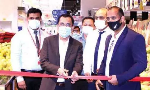 ഗ്രാൻഡ് മാൾ ഹൈപ്പർമാർക്കറ്റിൽ ഫ്രൂട്ട്​ ഫിയസ്​റ്റ തുടങ്ങി