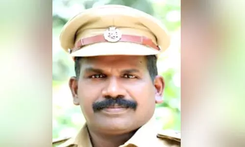 പെട്ടിമുടിയുടെ വേദന കവിതയാക്കി കാക്കിക്കുള്ളിലെ കവി
