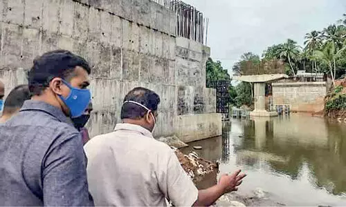 കു​തി​ര​വ​ഴി പാ​ലം യാ​ഥാ​ർ​ഥ്യ​മാ​കു​ന്നു