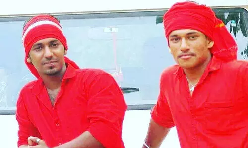 ഓൺലൈനിൽ സൈബർ സഖാവ്​, ഓഫ്​ലൈനിൻ ക്വ​ട്ടേഷൻ നേതാവ്​; തള്ളിപ്പറഞ്ഞ്​ സി.പി.എം