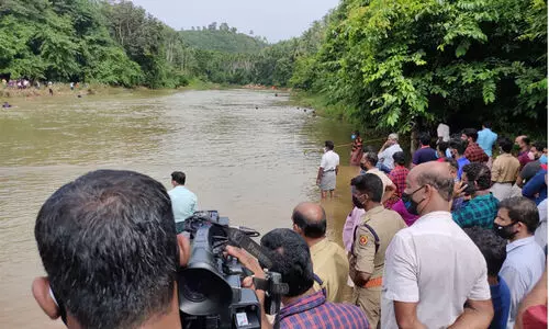 ബന്ധുക്കളായ പെൺകുട്ടികൾ പുഴയിൽ മുങ്ങി മരിച്ചു; ഒരാൾക്കായി തെര​ച്ചിൽ തുടരുന്നു