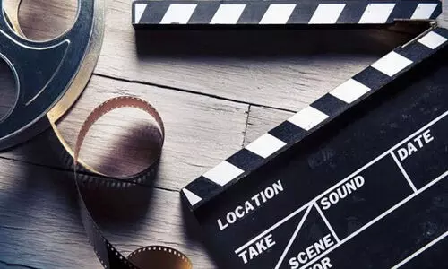 സിനിമയിൽ അഭിനയിപ്പിക്കാമെന്ന് പറഞ്ഞ് പണംവാങ്ങി വഞ്ചിച്ചെന്ന്