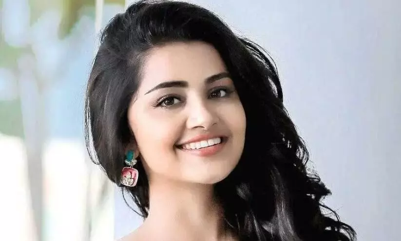 actress anupama parameswaran