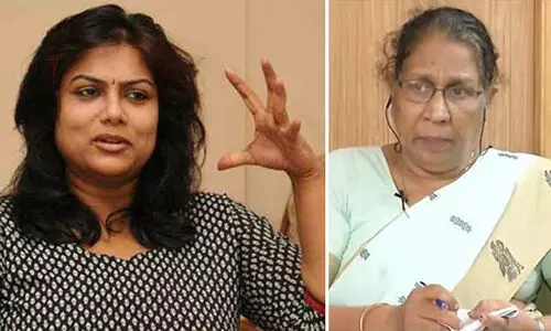 രാജിവെച്ചതിന്​ നന്ദി; രാഷ്​ട്രീയ ബന്ധമുള്ളവരെ ഇനി തലപ്പത്തേക്ക്​ കൊണ്ടുവരരുത്​ -നടി രഞ്ജിനി