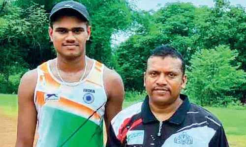 അബ്​ദുൽ റസാഖ് ഇനി  നേവിക്ക് വേണ്ടി ട്രാക്കിലിറങ്ങും