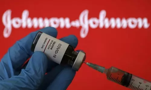 ജോൺസൺ ആൻറ് ജോൺസൺ വാക്സിൻ അടുത്ത മാസം ഇന്ത്യയിലെത്തും; ഒരു ഡോസിന് 1800 ലേറെ രൂപ വില വരും ജോൺസൺ ആൻറ് ജോൺസൺ വാക്സിൻ അടുത്ത മാസം ഇന്ത്യയിലെത്തും; ഒരു ഡോസിന് 1800 ലേറെ രൂപ വില വരും