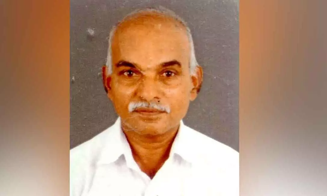 കൊടുങ്ങല്ലൂരിൽ കാറിടിച്ച് സൈക്കിൾ യാത്രികൻ മരിച്ചു കൊടുങ്ങല്ലൂരിൽ കാറിടിച്ച് സൈക്കിൾ യാത്രികൻ മരിച്ചു