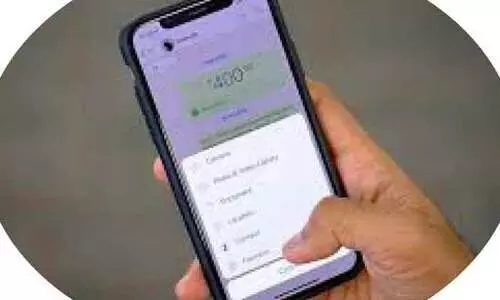 തട്ടിപ്പ്​ വാട്​സ്​ ആപ്​​ വഴിയും