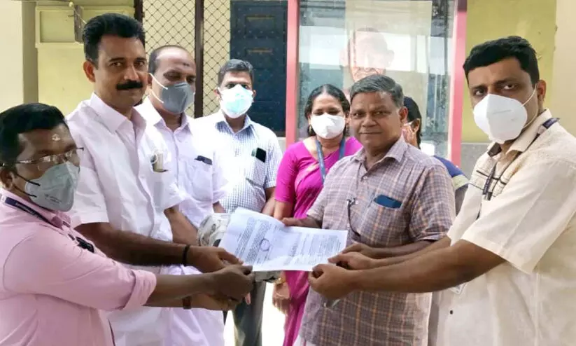 സ്വപ്നം യാഥാർഥ്യത്തിലേക്ക്​; അഞ്ചൽ വെസ്​റ്റ്​ സ്കൂളിന് സ്വന്തം കളിസ്ഥലമായി