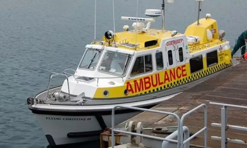 ഖ​ജ​നാ​വ് കാ​ലി​യാ​ക്കാ​ൻ​ മ​റൈ​ൻ ആം​ബു​ല​ൻ​സു​ക​ൾ