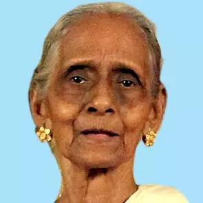 റോ​സ​മ്മ