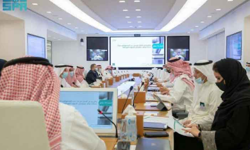 പ​രാ​തി​ക​ൾ പ​രി​ഹ​രി​ക്ക​ൽ: ഇ​ല​ക്ട്രി​ക്ക​ൽ ക​മ്പ​നി​ക​ൾ ടോ​ൾ ഫ്രീ ​ന​മ്പ​റു​ക​ൾ ഏ​ർ​പ്പെ​ടു​ത്ത​ണം –വാ​ണി​ജ്യ മ​ന്ത്രി