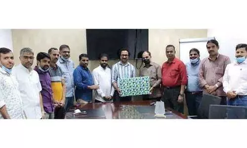 ഒ. മുസ്​തഫക്ക്​ യാത്രയയപ്പ്​