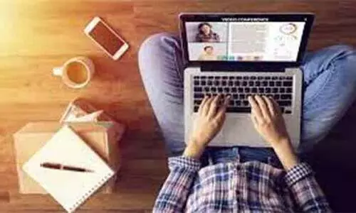 ആ​ഗ​സ്​​റ്റ്​ ഒ​ന്നു മു​ത​ൽ വ​ർ​ക്ക്​ ഫ്രം ​ഹോം അ​വ​സാ​നി​പ്പി​ക്കു​ന്ന​താ​യി അ​ധി​കൃ​ത​ർ