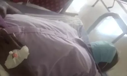 ആലപ്പുഴയിൽ വാക്സിൻ രണ്ടാം ഡോസ് രണ്ടു തവണ നൽകി; 65കാരൻ ആശുപത്രിയിൽ