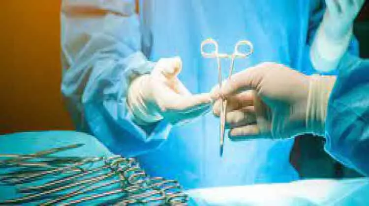 അടിയന്തരമല്ലാത്ത ശസ്ത്രക്രിയകൾക്ക് വിലക്ക് അടിയന്തരമല്ലാത്ത ശസ്ത്രക്രിയകൾക്ക് വിലക്ക്