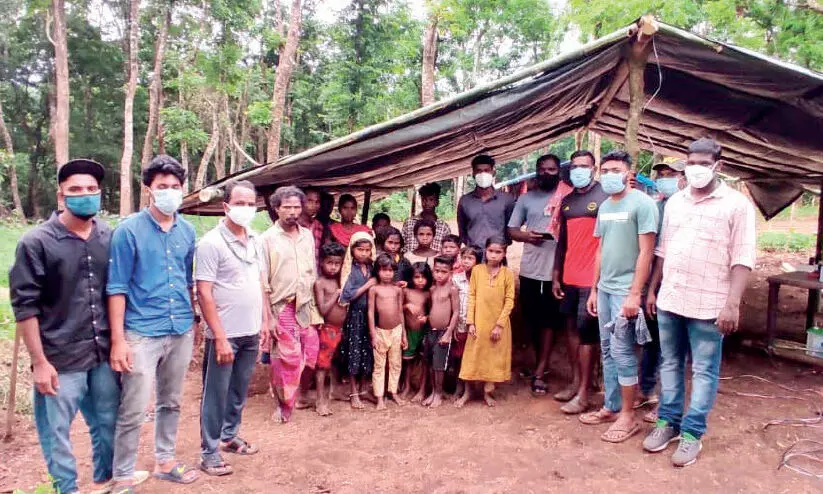 ആ​ദി​വാ​സി​ക​ളും ബി.​ആ​ര്‍.​സി​യും കൈ​കോ​ര്‍ത്തു;  ത​രി​പ്പ​പ്പൊ​ട്ടി കോ​ള​നി​യി​ല്‍ ഓ​ണ്‍ലൈ​ന്‍ പ​ഠ​നസൗ​ക​ര്യ​മൊ​രു​ങ്ങി