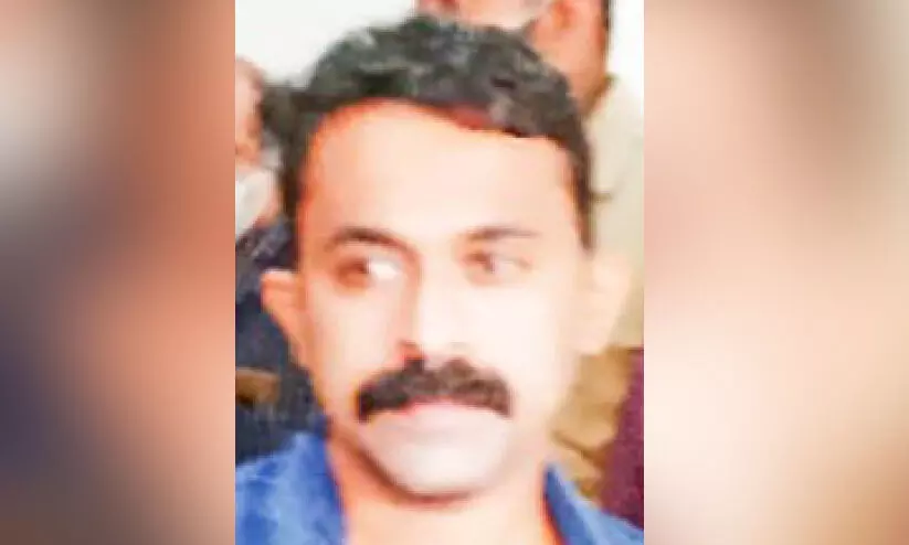 roni thomas roni thomas