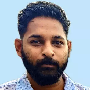 യു​വാ​വ് കി​ണ​റ്റി​ൽ മ​രി​ച്ച​നി​ല​യി​ൽ