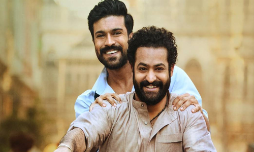 രണ്ട് ഭാഷകളിലെ ഡബ്ബിങ്​ പൂര്‍ത്തിയാക്കി രാംചരണും ജൂനിയര്‍ എന്‍.ടി.ആറും; സന്തോഷം പങ്കുവെച്ച് രാജമൗലി