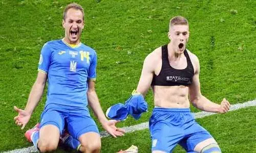 കോപയിലും യൂറോയിലും ഇനി എട്ടി​​‍െൻറ പണികൾ