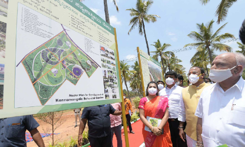 കണ്ണമംഗലയിലും കാടുഗൊഡിയിലും ട്രീ പാർക്കുകൾ തുറന്നു