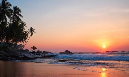 ബീച്ചിൽ നടക്കാനിറങ്ങിയ വിദേശ വനിതകൾക്ക്​ നേരെ ആക്രമണം