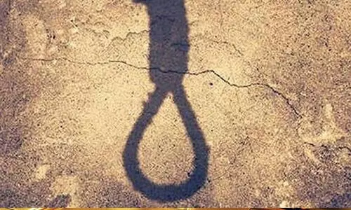 കൊടുങ്ങല്ലൂരിൽ പോക്സോ കേസ് പ്രതി തൂങ്ങിമരിച്ച നിലയിൽ