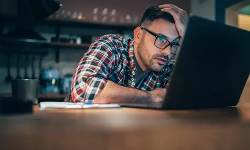 വാക്​സിനെടുത്തില്ലെങ്കിൽ ഇ​ൻക്രിമെൻറും ഇൻസൻറീവും കമ്മീഷനും മറന്നേക്കൂ..! ജീവനക്കാരോട്​ കമ്പനികൾ