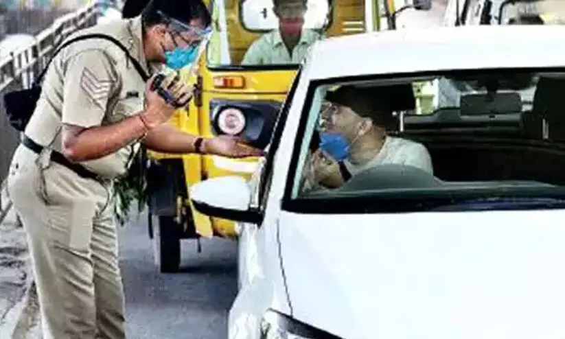 ഒരു ഡോസ് വാക്സിൻ എടുത്തവർക്ക് ആർ.ടി.പി.സി.ആർ നിർബന്ധമില്ല; ഇളവുമായി കർണാടക ഒരു ഡോസ് വാക്സിൻ എടുത്തവർക്ക് ആർ.ടി.പി.സി.ആർ നിർബന്ധമില്ല; ഇളവുമായി കർണാടക