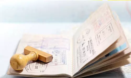 ഗോ​ൾ​ഡ​ൻ വി​സ​ക്കാ​ർ​ക്ക്​ തൊ​ഴി​ൽ ​  പെ​ർ​മി​റ്റ്​ അ​നു​വ​ദി​ക്കും