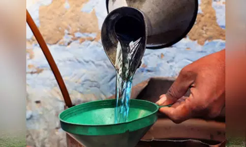 മ​ണ്ണെ​ണ്ണ​ക്ക്​ ക​രി​ഞ്ച​ന്ത ത​ന്നെ ആ​ശ്ര​യം