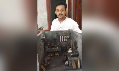 നിങ്ങളുടെ അടുക്കളയിൽ ഈ പാത്രങ്ങളുണ്ടോ....!  ഓർമകളിലേക്ക്​ കൂട്ട​ിക്കൊണ്ട്​ പോകും ഈ അടുക്കള