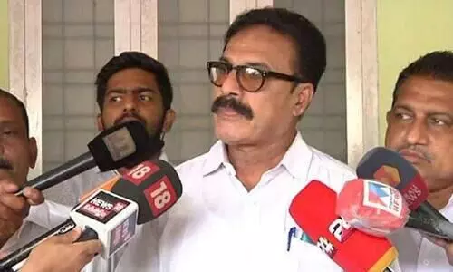 പൊലീസ് ഉദ്യോഗസ്ഥര്‍ സല്യൂട്ട് ചെയ്യുന്നില്ല; പരാതിയുമായി തൃശൂര്‍ മേയര്‍