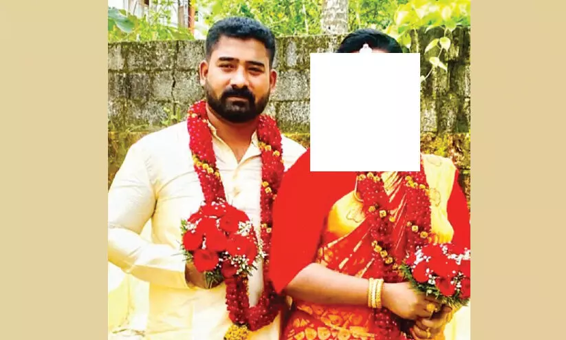 ടി.പി വധക്കേസ് പ്രതിക്ക് പരോളിൽ കല്യാണം ടി.പി വധക്കേസ് പ്രതിക്ക് പരോളിൽ കല്യാണം