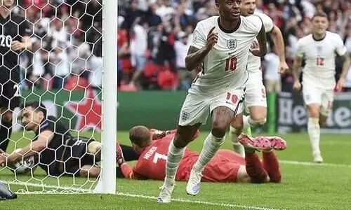 സെമി ഗെയ്​റ്റ്​ തുറക്കാൻ ഇംഗ്ലണ്ട്