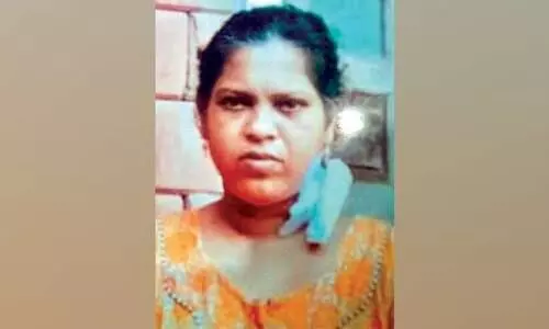 വൃ​ക്ക​ക​ൾ ന​ഷ്​​ട​പ്പെ​ട്ട യു​വ​തി സു​മ​ന​സ്സു​ക​ളു​ടെ സ​ഹാ​യം തേ​ടു​ന്നു