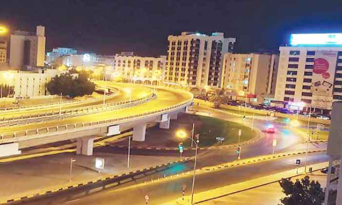 കൊ​ടും​ചൂ​ടും ലോ​ക്​​ഡൗ​ൺ സാ​ധ്യ​ത​യും; വ്യാ​പാ​രി​ക​ൾ ആ​ശ​ങ്ക​യി​ൽ