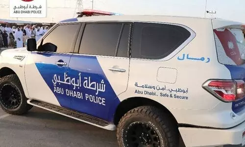 നിശ്ചയദാർഢ്യമുള്ളവർക്ക് അബൂദബി പൊലീസിന്‍റെ സൗജന്യ ഡ്രൈവിങ് ലൈസൻസ് സേവനം