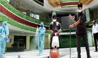 കര്‍ണാടക സര്‍ക്കാര്‍ വാരാന്ത്യ കര്‍ഫ്യൂ ഒഴിവാക്കി