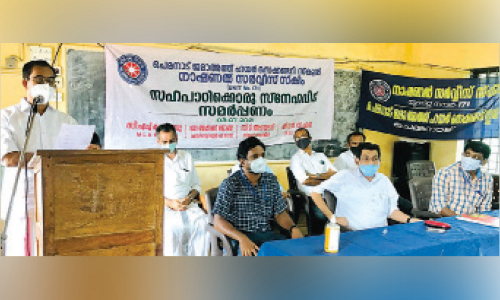 ലോക്ഡൗണിലും സഹപാഠിക്ക് വീടൊരുക്കി ചെമ്മനാട്ടെ വിദ്യാർഥികൾ