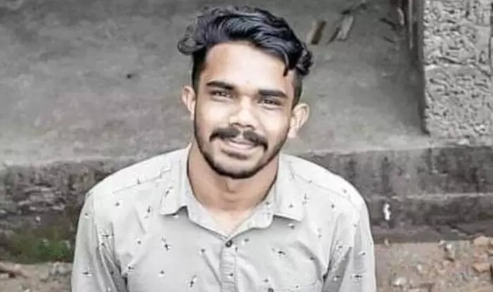 ആറുവയസുകാരിയെ പീഡിപ്പിച്ച് കൊല ചെയ്ത അർജുൻ അശ്ലീല വിഡിയോകൾക്ക് അടിമയെന്ന് പൊലീസ് ആറുവയസുകാരിയെ പീഡിപ്പിച്ച് കൊല ചെയ്ത അർജുൻ അശ്ലീല വിഡിയോകൾക്ക് അടിമയെന്ന് പൊലീസ്