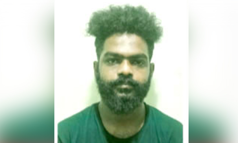 യുവാവിനെ ആക്രമിച്ച കേസിൽ പിടിയിൽ യുവാവിനെ ആക്രമിച്ച കേസിൽ പിടിയിൽ