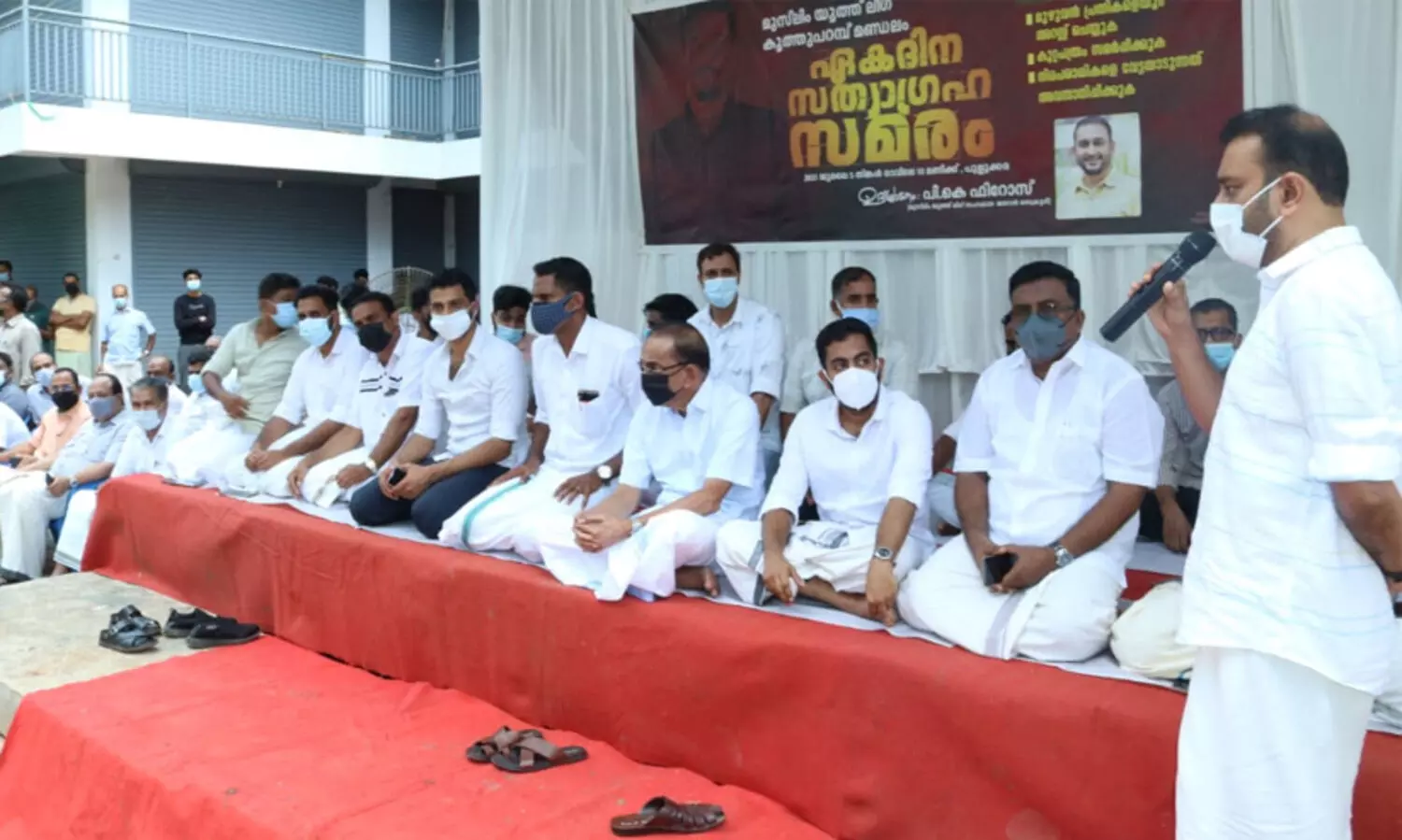 കൊലയാളികൾക്ക് സി.പി.എം താരപരിവേഷം നൽകുന്നു - പി.കെ ഫിറോസ്