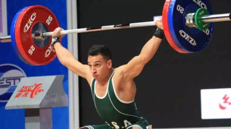 ഒളിമ്പിക്സിന് യോഗ്യത നേടി സൗദി വെയ്റ്റ് ലിഫ്റ്റർ ഒളിമ്പിക്സിന് യോഗ്യത നേടി സൗദി വെയ്റ്റ് ലിഫ്റ്റർ